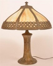 AMERICAN CARAMEL SLAG GLASS SH