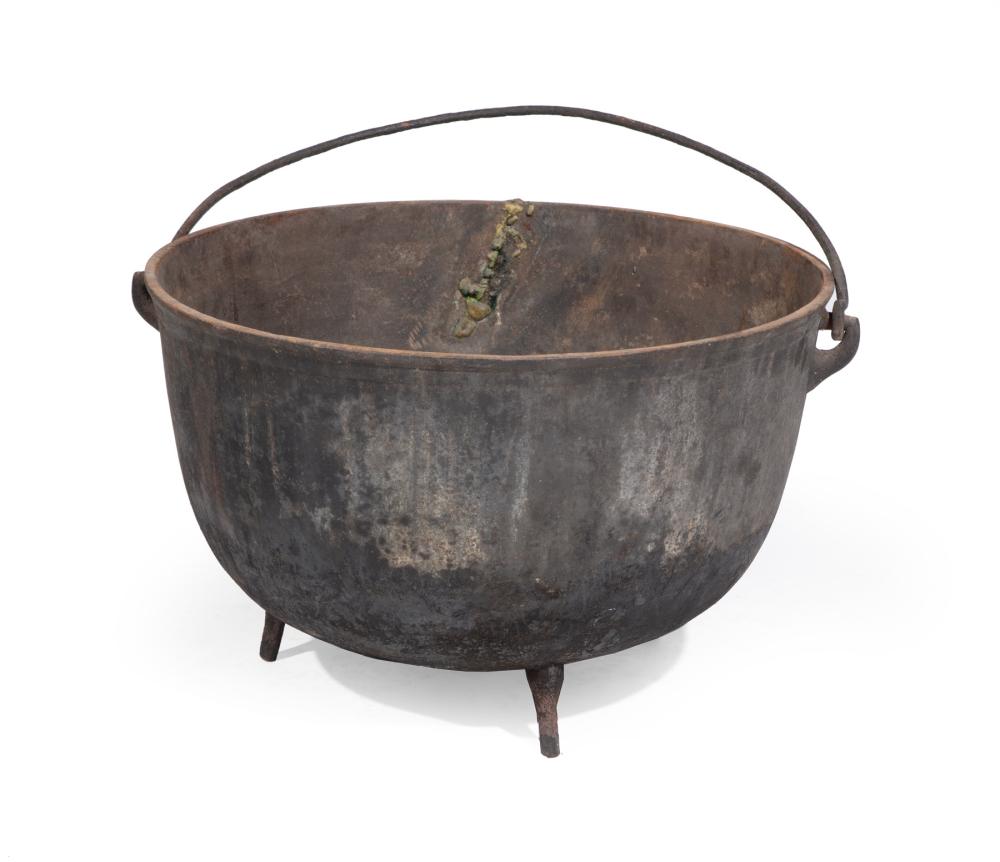 AMERICAN CAST IRON FOOTED