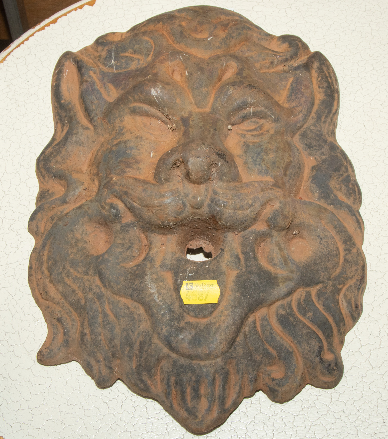 AMERICAN CAST IRON LION'S HEAD WALL