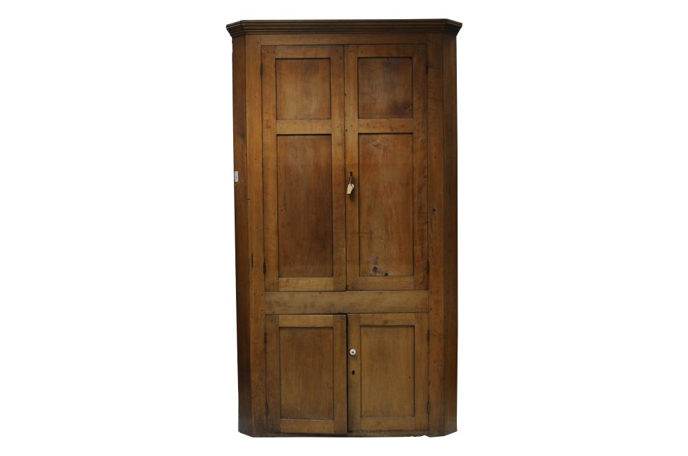 AMERICAN CHERRY WOOD CORNER