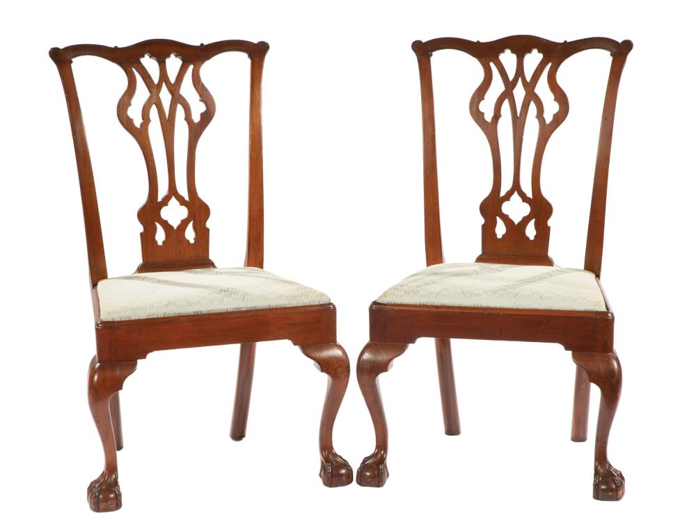 AMERICAN CHIPPENDALE CARVED