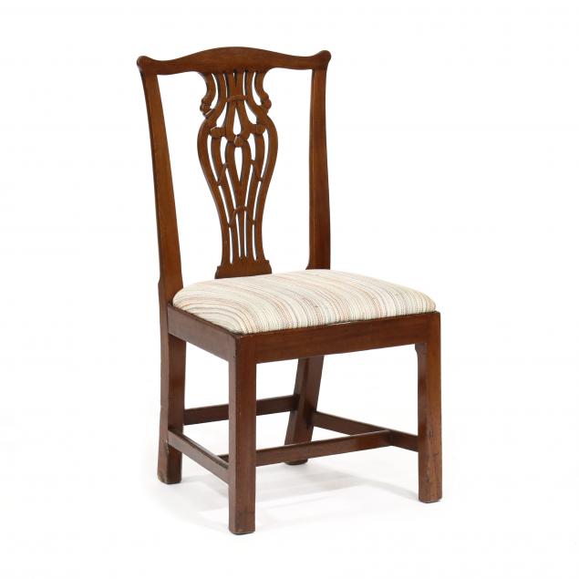 AMERICAN CHIPPENDALE CARVED