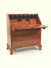 AMERICAN CHIPPENDALE SLANT FRO