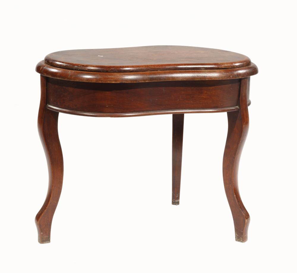 AMERICAN CLASSICAL MAHOGANY BIDET