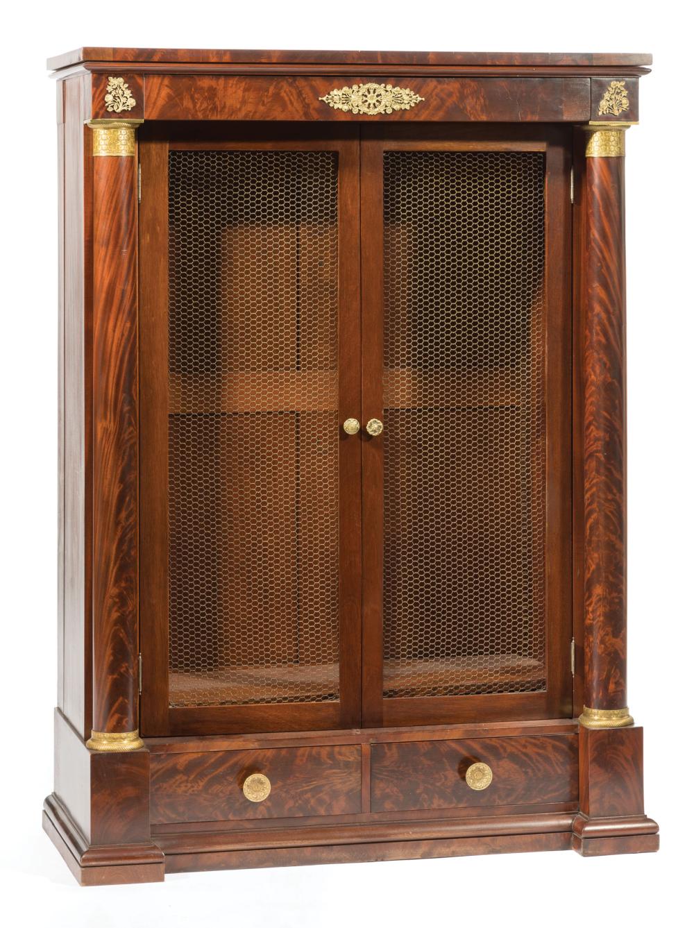 AMERICAN CLASSICAL MAHOGANY