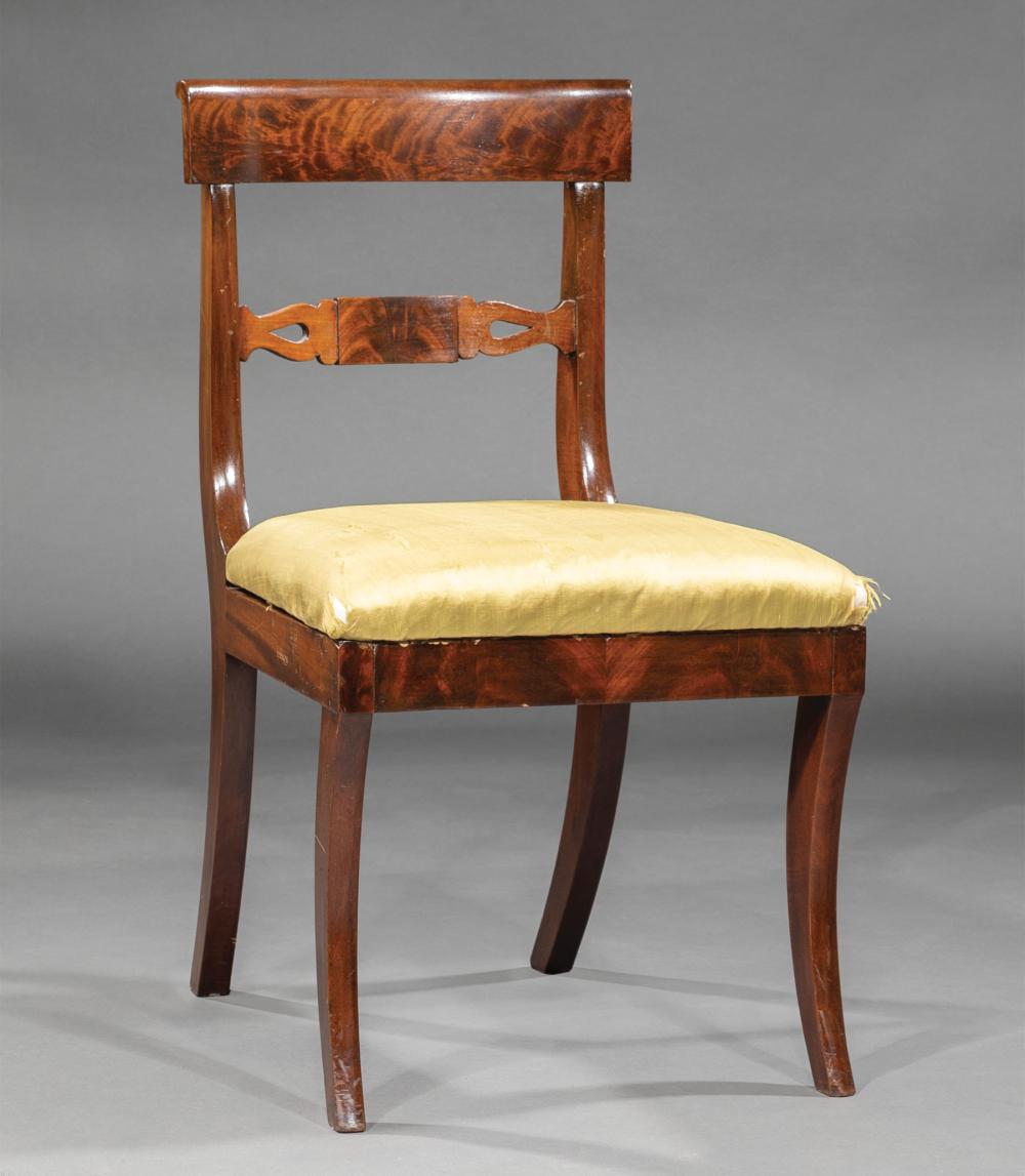 AMERICAN CLASSICAL MAHOGANY SIDE