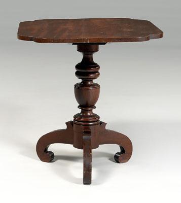 American classical tilt-top