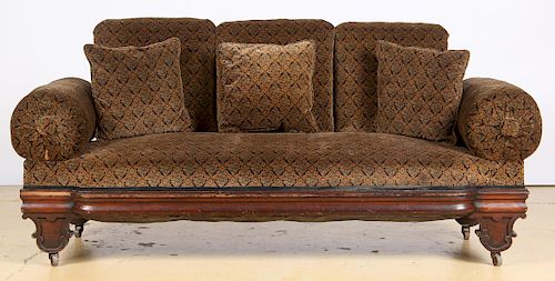AMERICAN CLASSICAL UPHOLSTERED