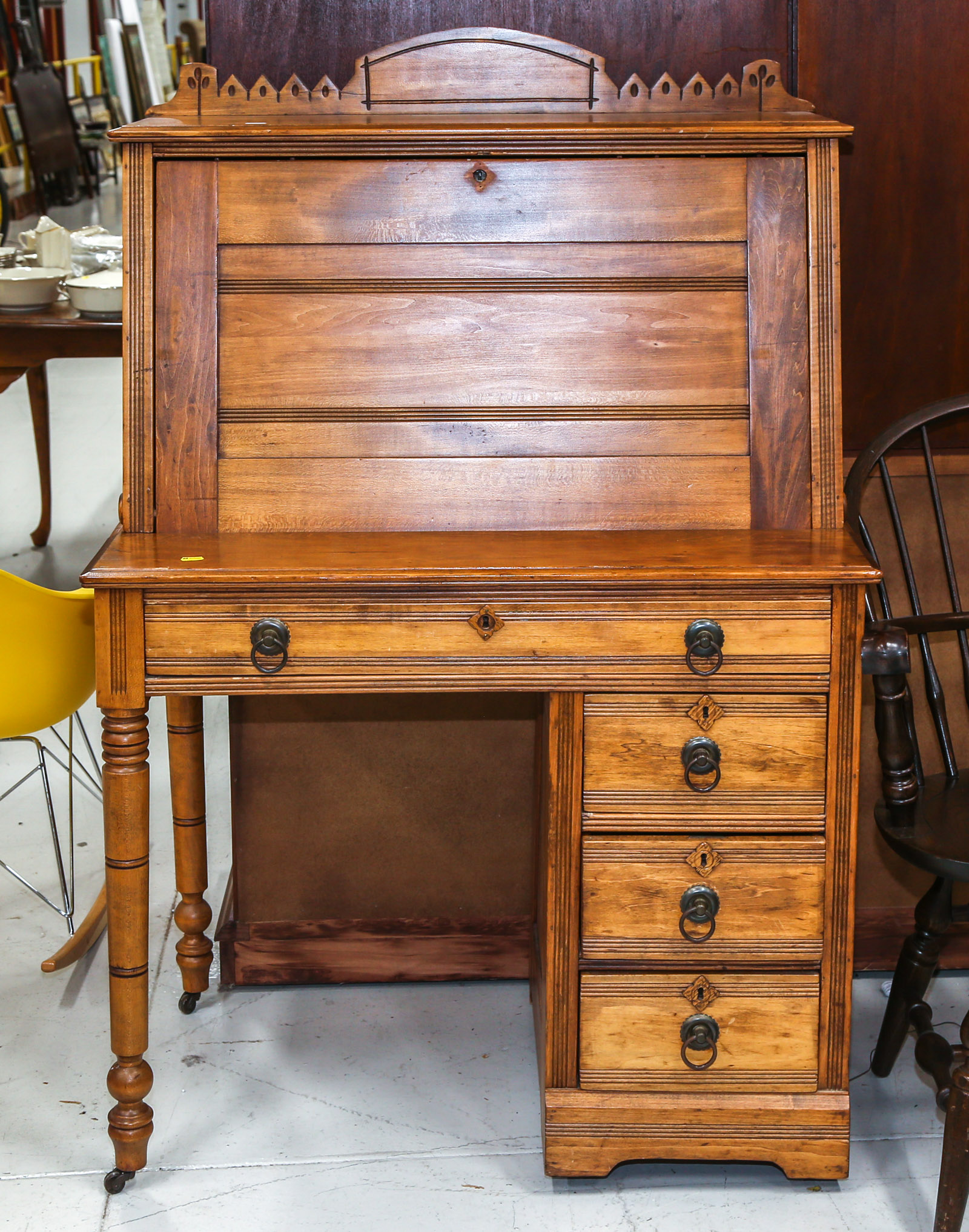 AMERICAN COTTAGE STYLE MAPLE