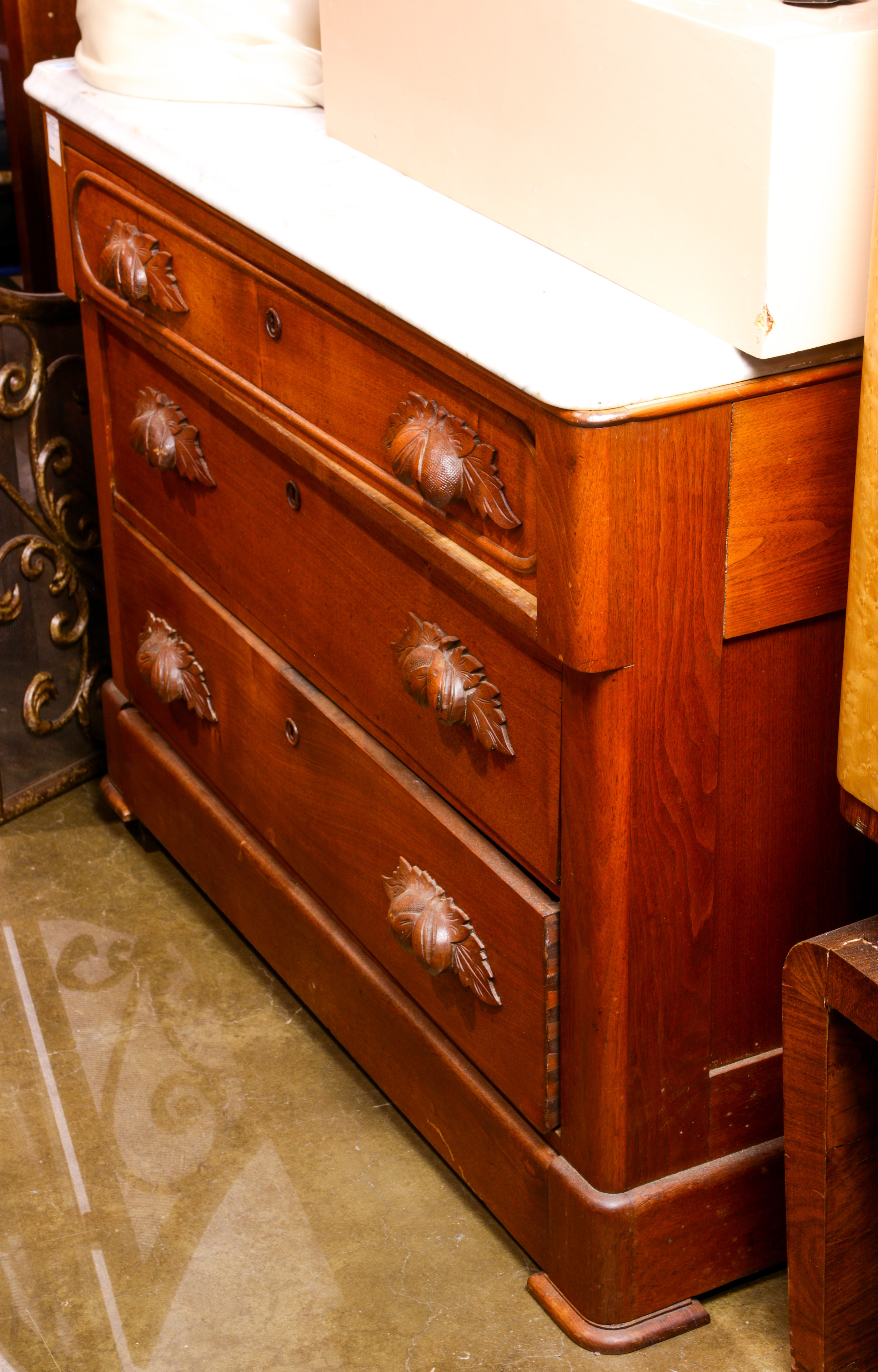 AMERICAN COTTAGE STYLE WALNUT CHEST