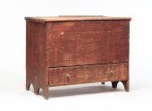 AMERICAN COUNTRY MULE CHEST. L
