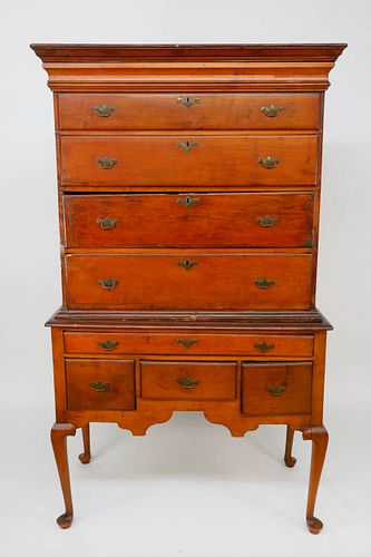 AMERICAN COUNTRY QUEEN ANNE FLAT