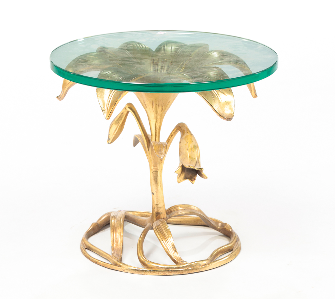 AMERICAN DREXEL "LILY" END TABLE.