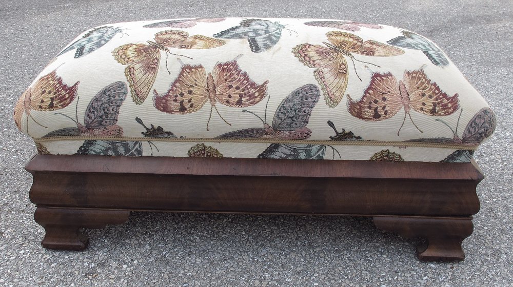 AMERICAN EMPIRE PERIOD OTTOMAN: