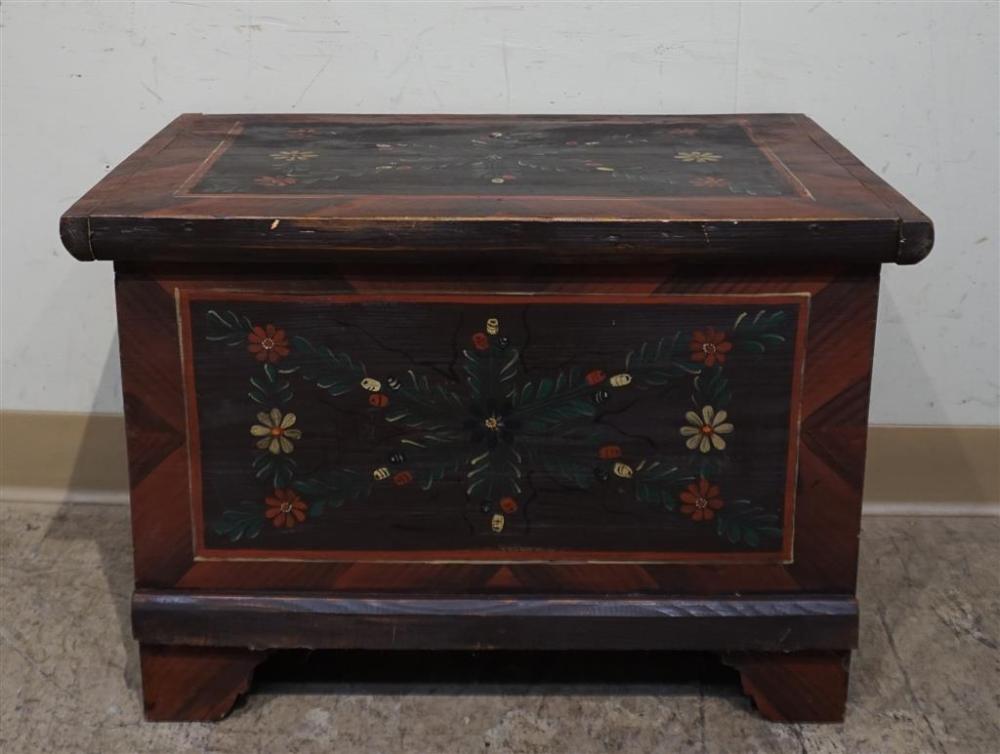 AMERICAN FAUX GRAIN DECORATED