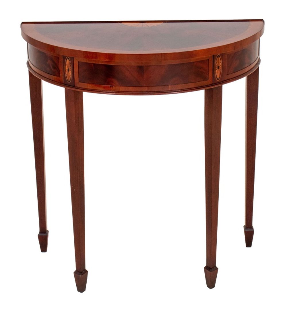 AMERICAN FEDERAL STYLE INLAID