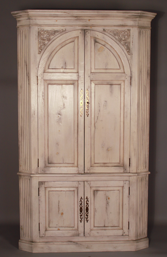 AMERICAN FEDERAL STYLE WHITE