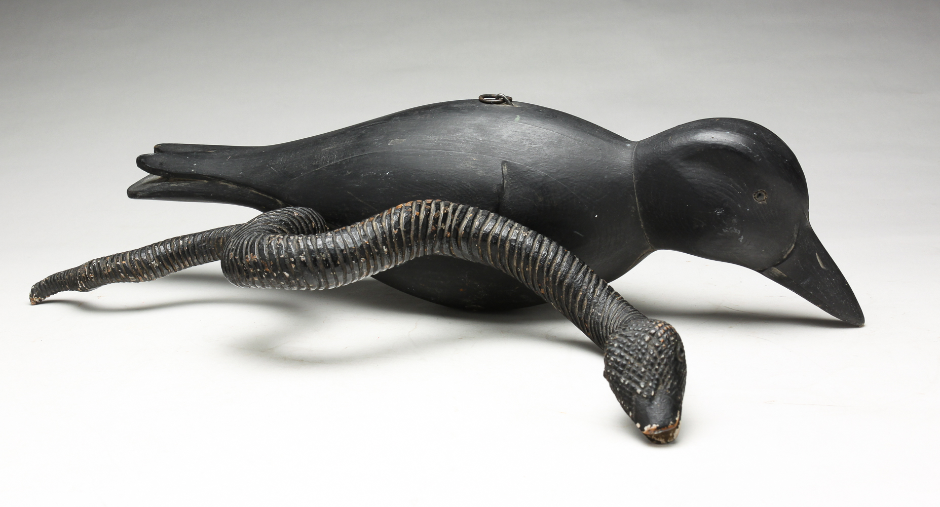 AMERICAN FOLK ART CARVED RAVEN