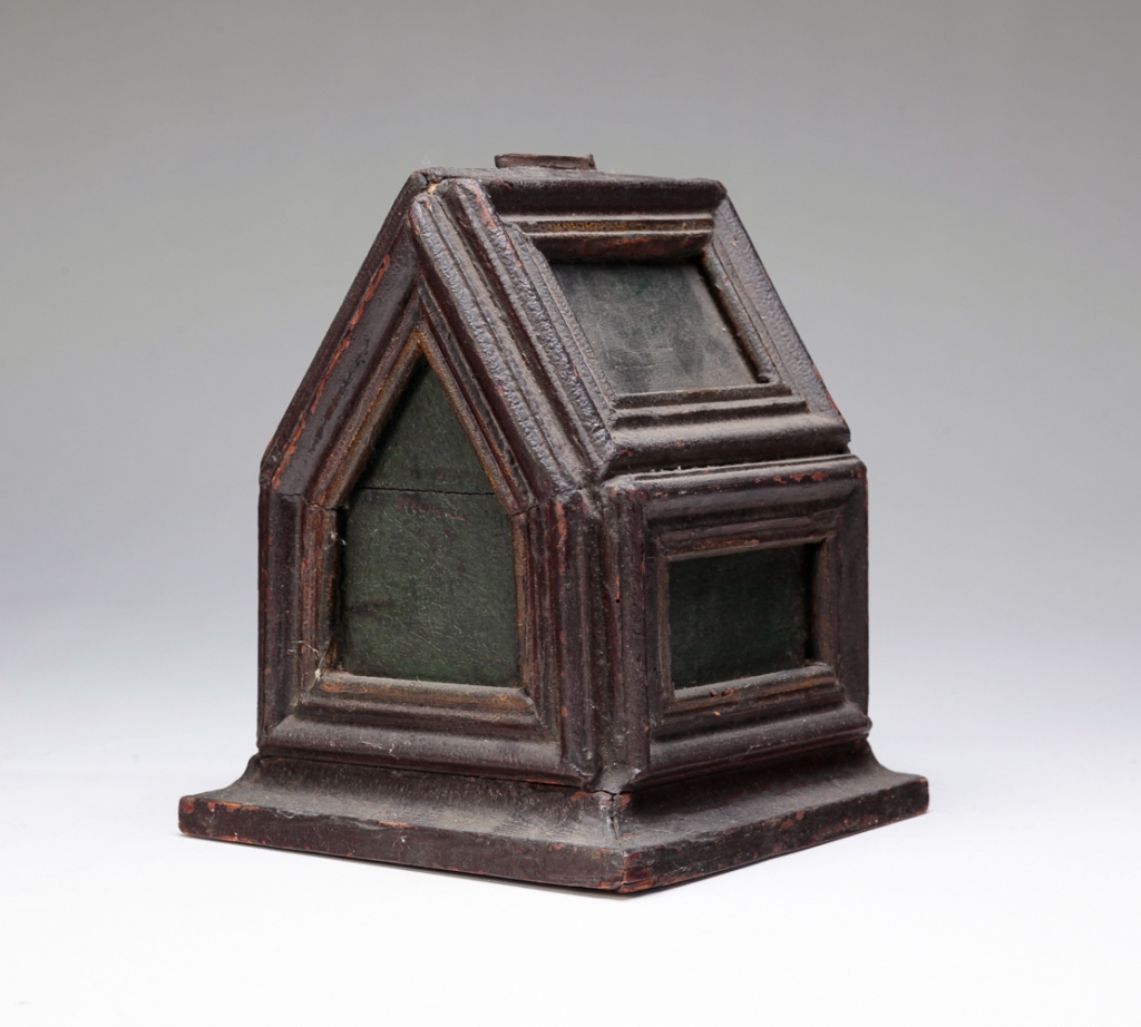 AMERICAN FOLK ART HOUSE SHAPED