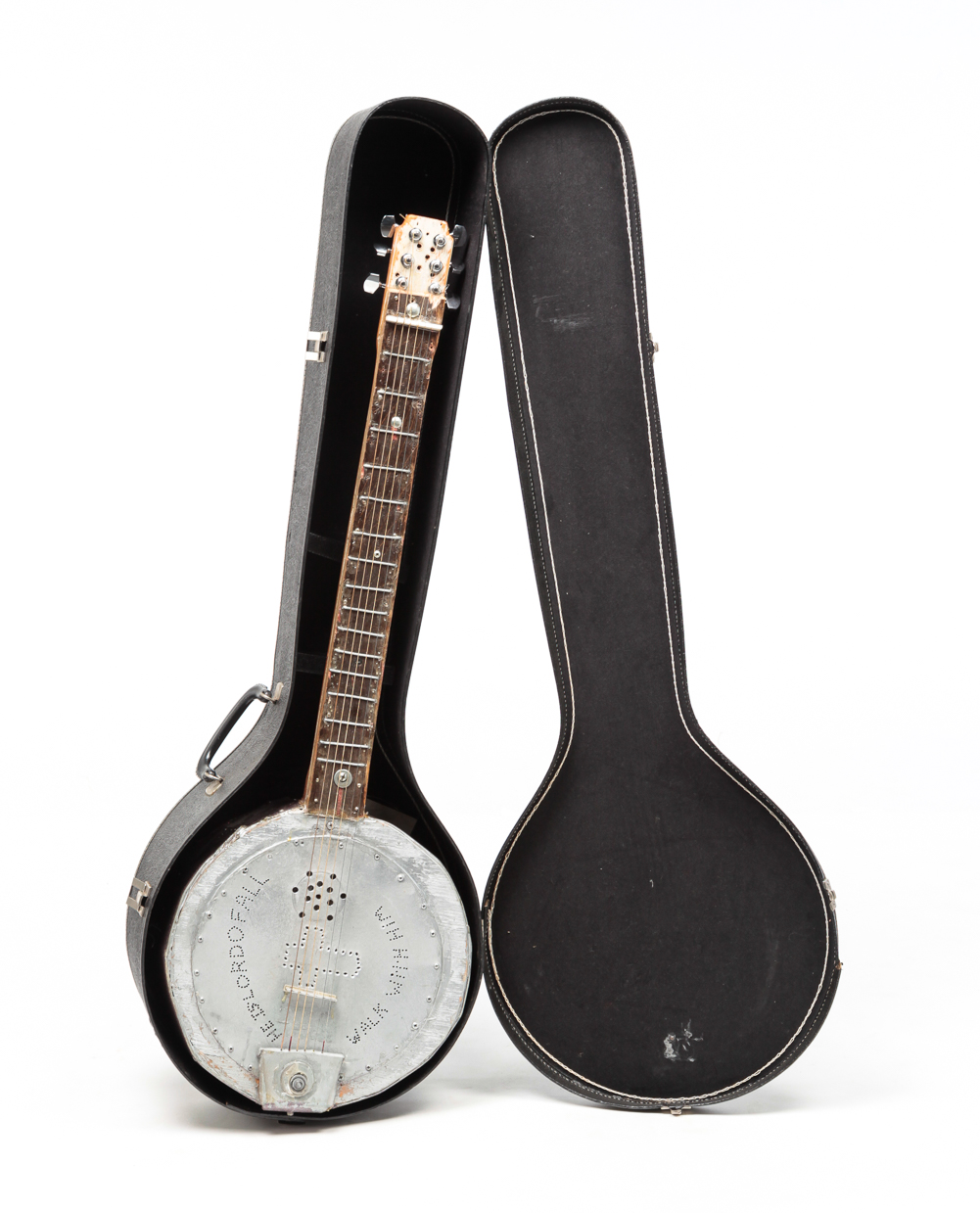 AMERICAN FOLKSY HOMEMADE BANJO. Mid