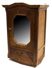 AMERICAN HANGING CUPBOARD W/ M