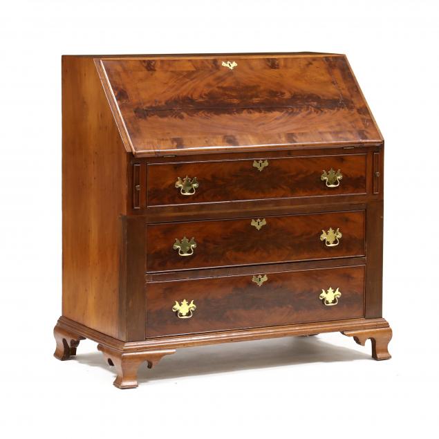 AMERICAN LATE CHIPPENDALE CHERRY