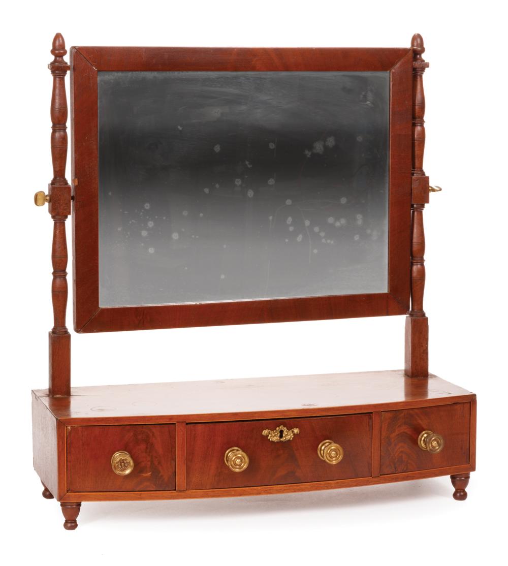 AMERICAN LATE FEDERAL MAHOGANY