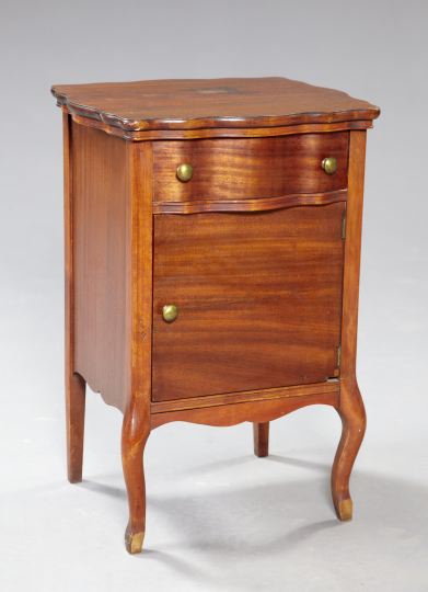 American Late Victorian Mahogany