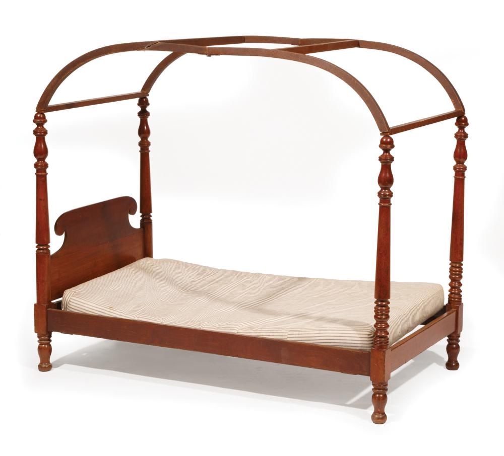 AMERICAN MAHOGANY CHILD'S TESTER
