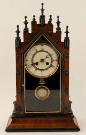 AMERICAN MAHOGANY MANTLE CLOCK