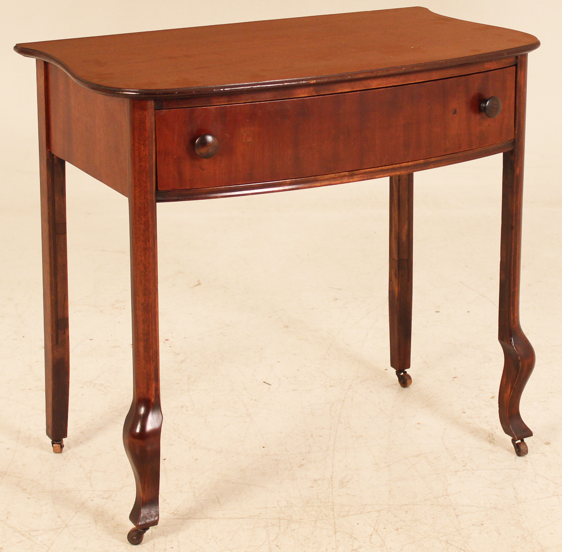 AMERICAN MAHOGANY ONE DRAWER