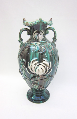 AMERICAN MAJOLICA DOUBLE HANDLED