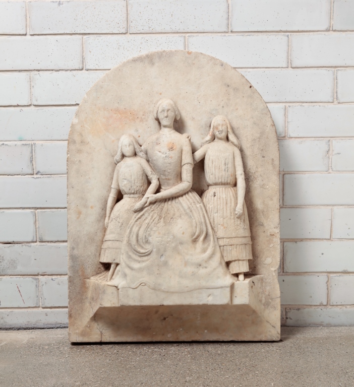 AMERICAN MARBLE RELIEF PLAQUE.