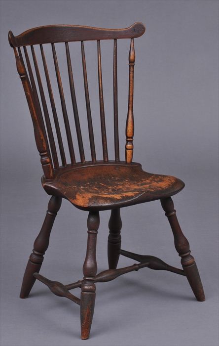 AMERICAN MAROON-STAINED COMB BACK