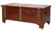 AMERICAN METAL-MOUNTED CEDAR T