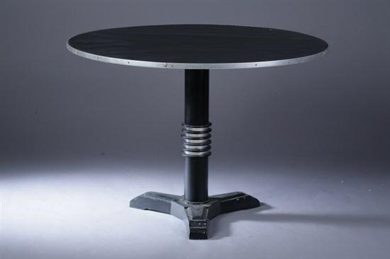 AMERICAN MID-CENTURY MODERN
