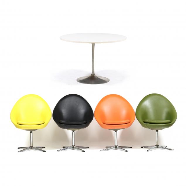 AMERICAN MID-CENTURY PEDESTAL TABLE