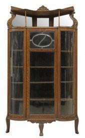 AMERICAN OAK CURVED GLASS CORN