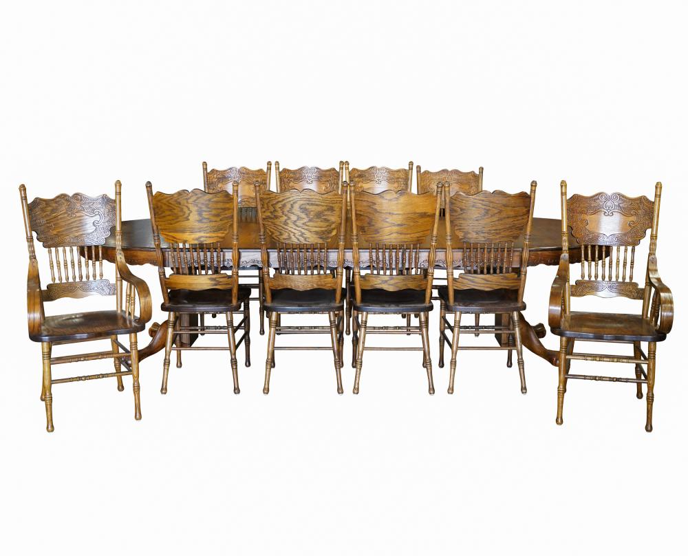AMERICAN OAK DINING SETcomprising