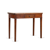 AMERICAN OAK FLIP TOP TABLE<br