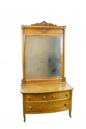 AMERICAN OAK MIRRORED DRESSER,