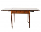 AMERICAN PEMBROKE TABLE19th ce