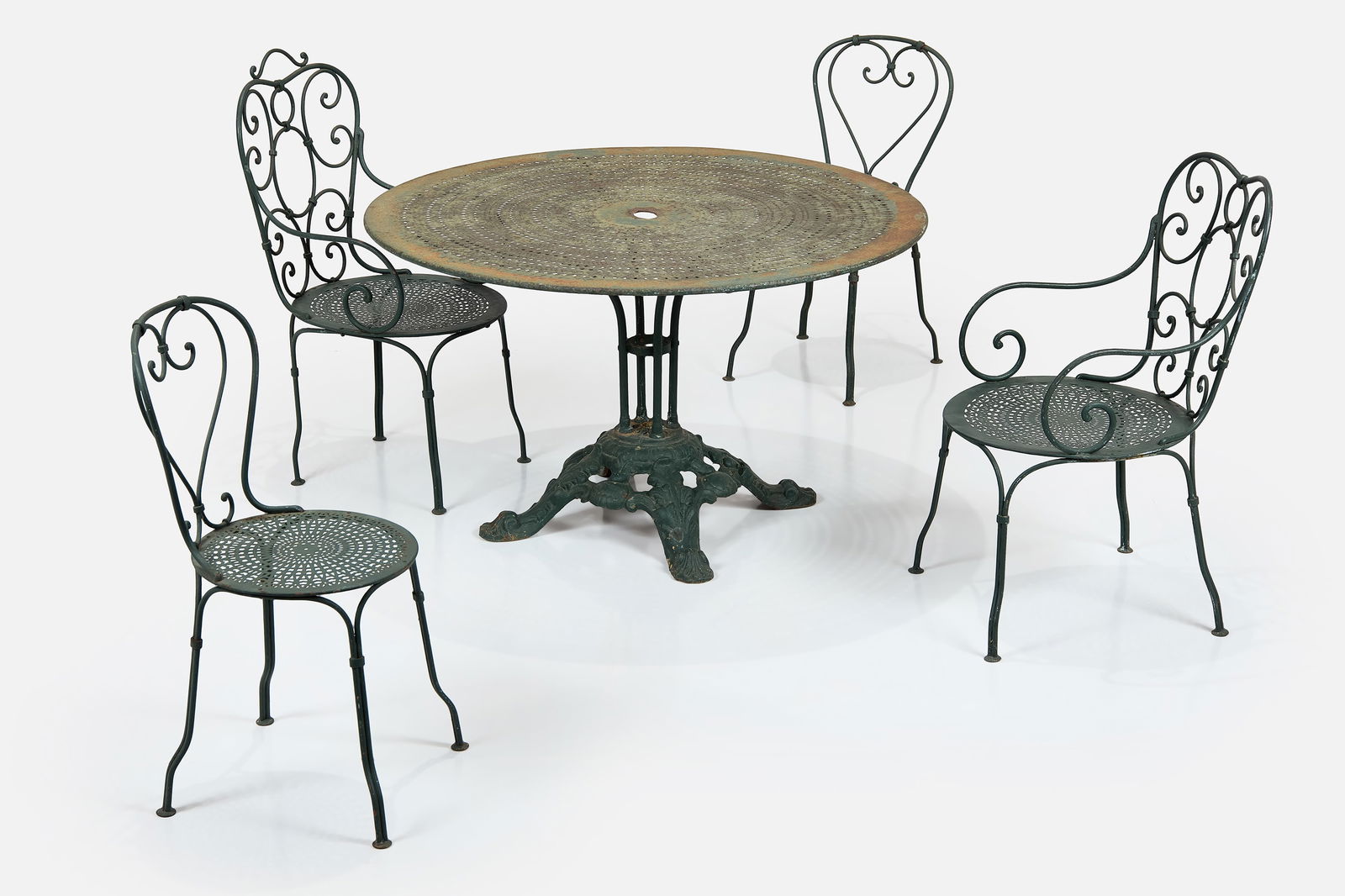 AMERICAN, PIERCED CAFE SET