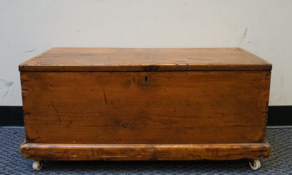 AMERICAN PINE BLANKET CHEST, 16 X