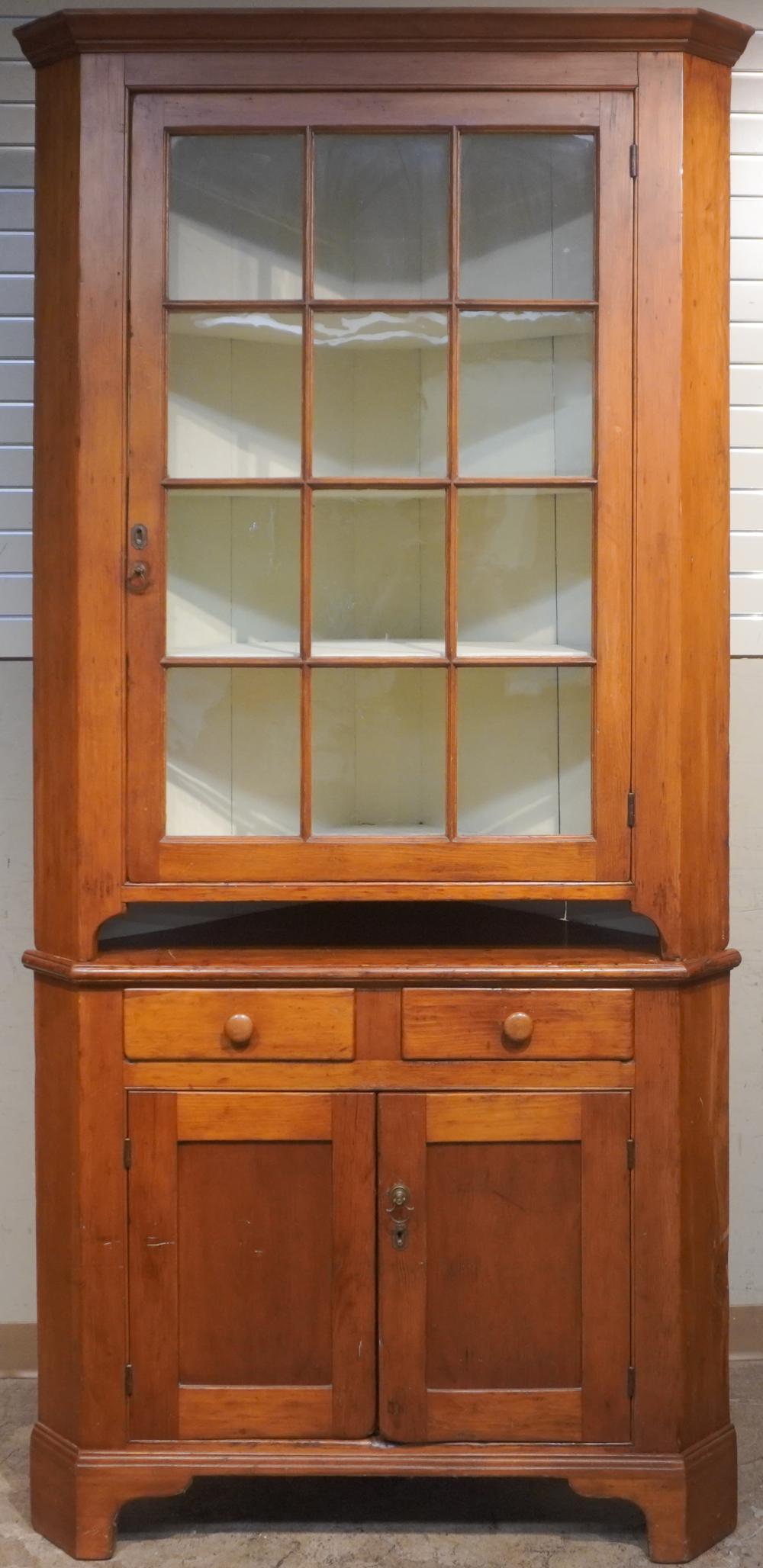 AMERICAN PINE TWO-PART CORNER