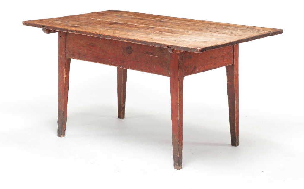 AMERICAN PINTOP WORK TABLE.