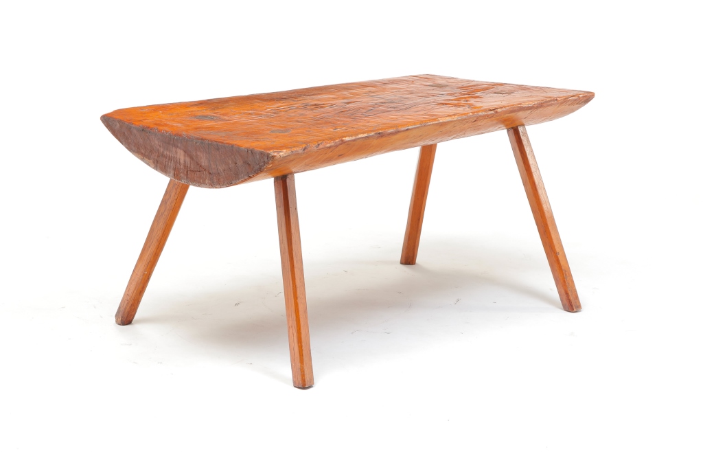 AMERICAN PRIMATIVE COUNTRY BENCH.