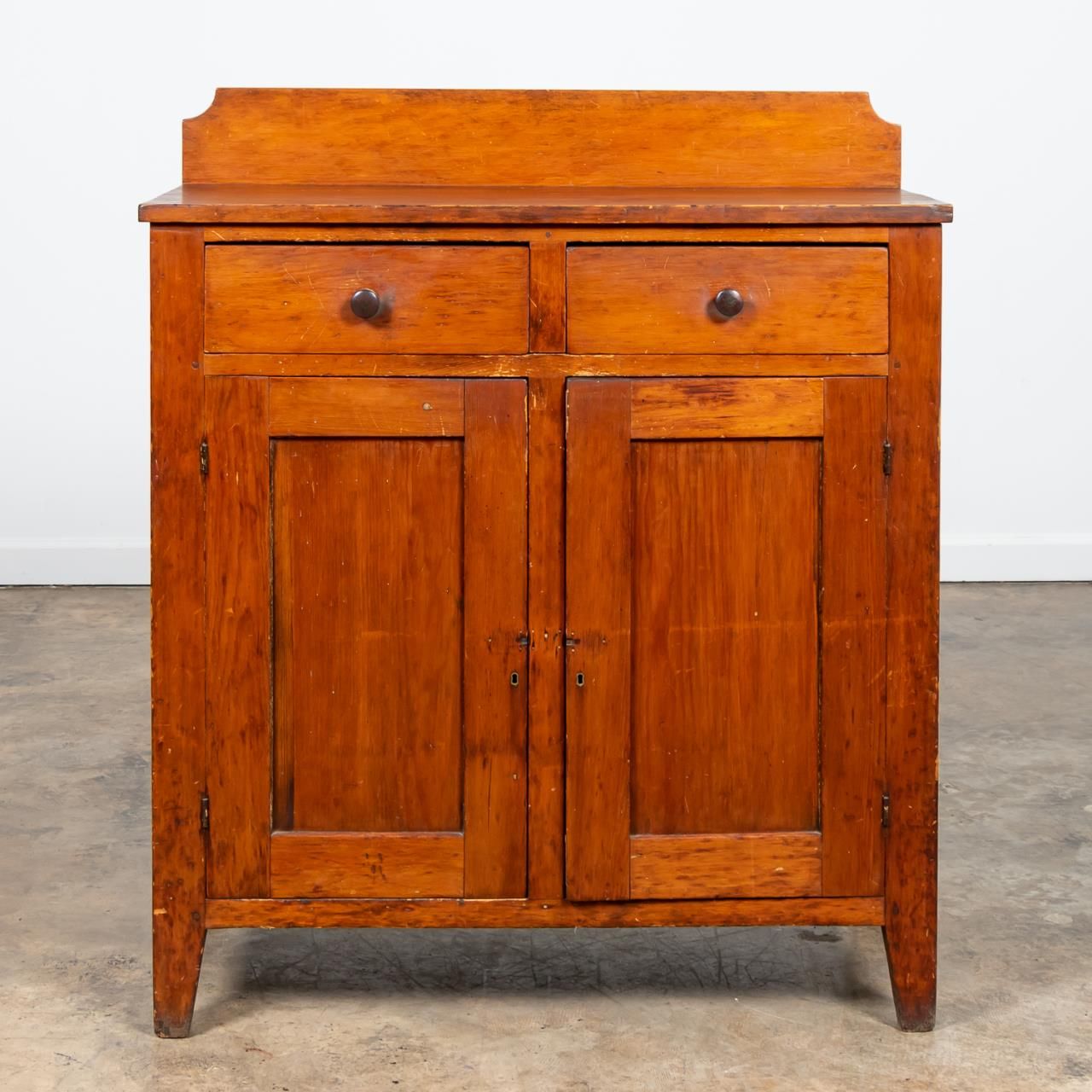 AMERICAN PRIMITIVE PINE
