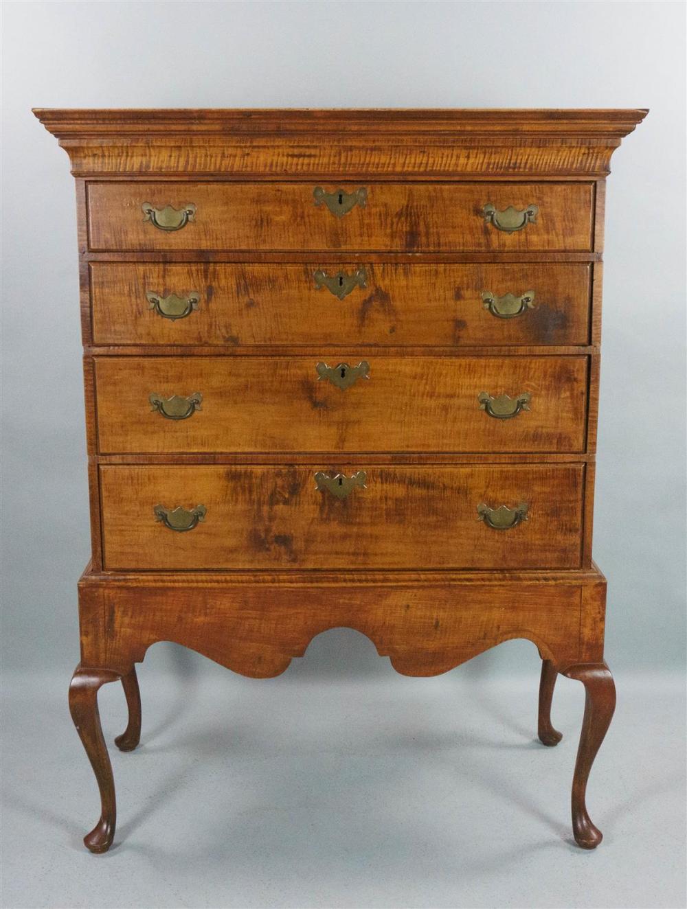 AMERICAN QUEEN ANNE TIGER MAPLE