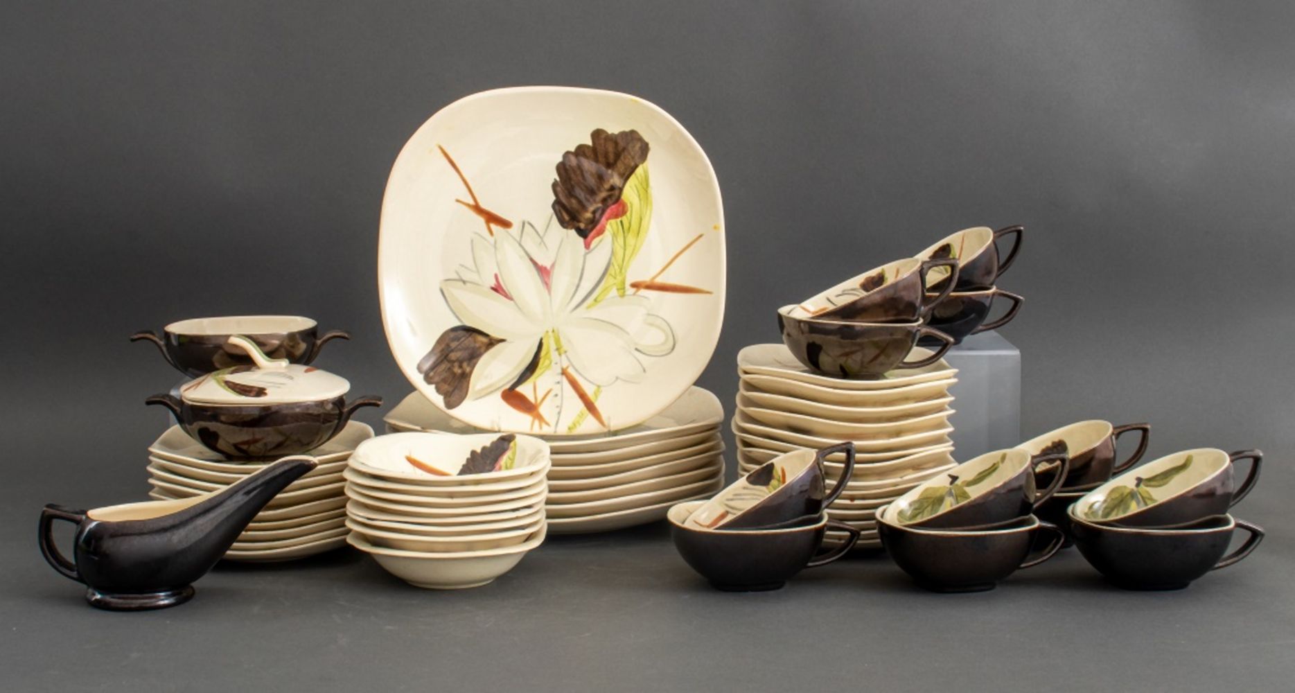 AMERICAN RED WING POTTERY PART